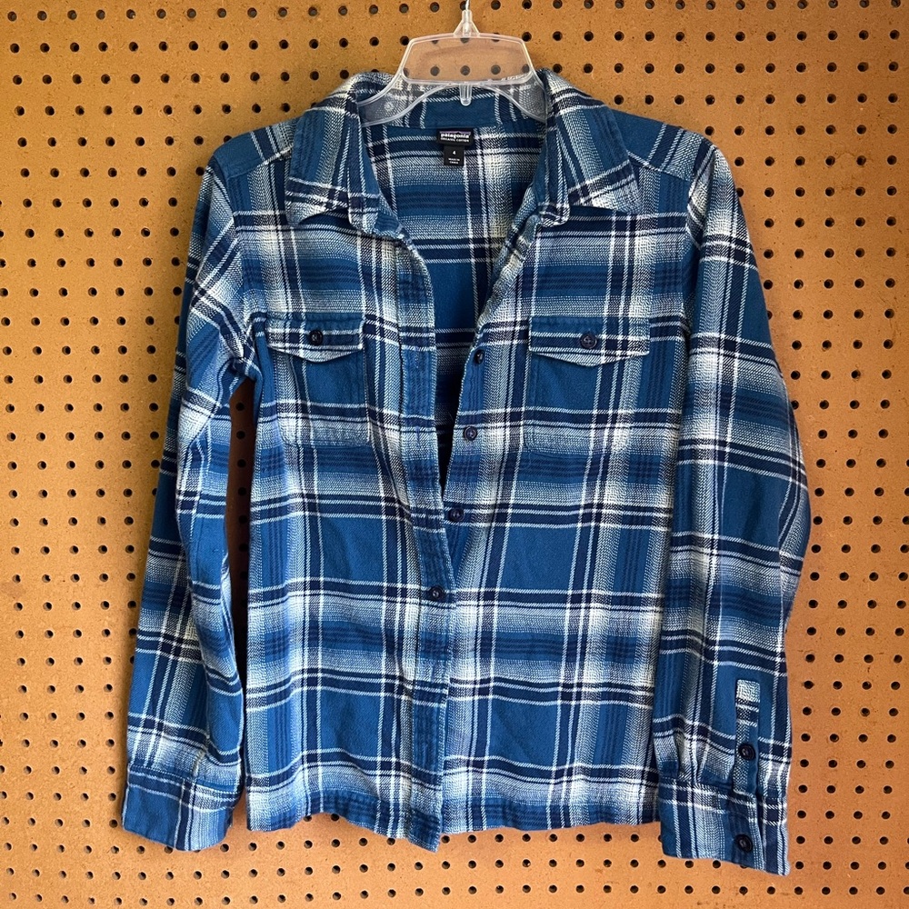Wmns Patagonia Blue Flannel Size 4 Small